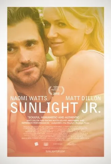 Постер: Луч света младший / Sunlight Jr. (2013)