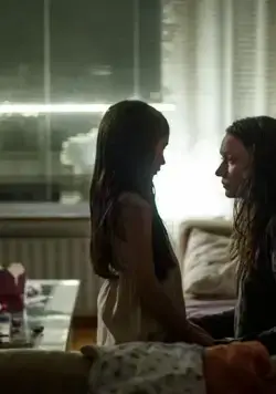 Постер: Снежные ангелы / Snöänglar (2021)