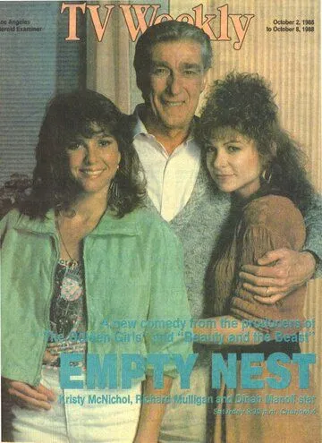 Постер: Пустое гнездо / Empty Nest (1988)