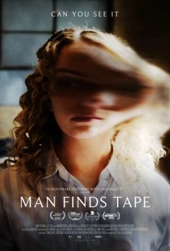 Постер: Человек находит кассету / Man Finds Tape (2025)