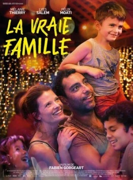 Постер: Настоящая семья / La vraie famille (2021)