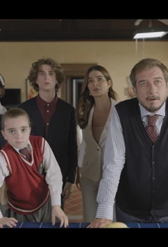 Постер: Бедные мы / Poveri noi (2025)